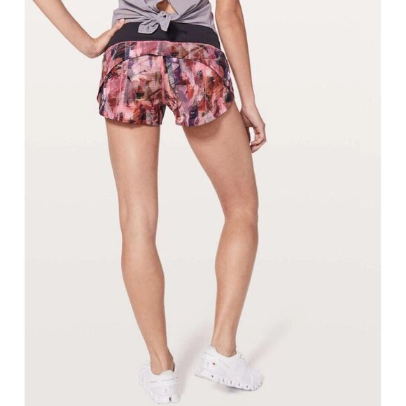 Lululemon Speed Up Short 2.5" Size 8 - Picture 1 of 13